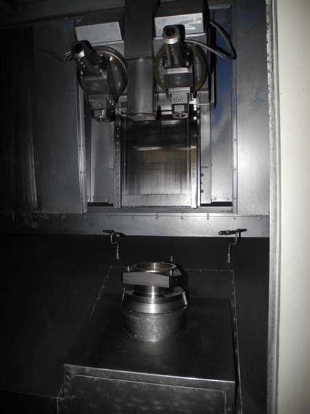 20cfa8274d249aea11a160272875b68d Centro de taladrado y torneado Maus para ruedas de aluminio línea 7, usado