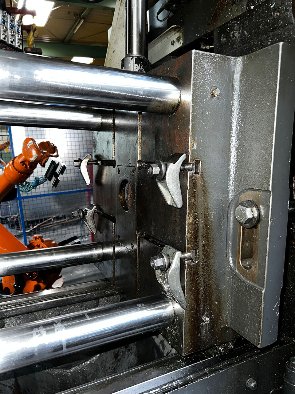 Frech W80 Zn máquina de fundición a presión de cámara caliente WK1465, usado Frech W80 Zn máquina de fundición a presión de cámara caliente WK1465, usado