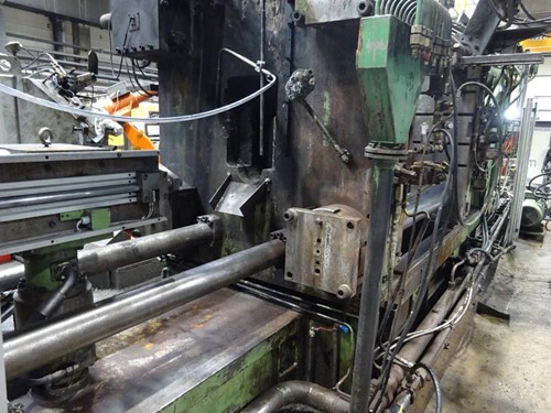 Oleo-Press-OP-1500-die-casting-cell-p9 Máquina de fundición a presión de cámara fría Oleo Press OL 1500 KK1589, usada