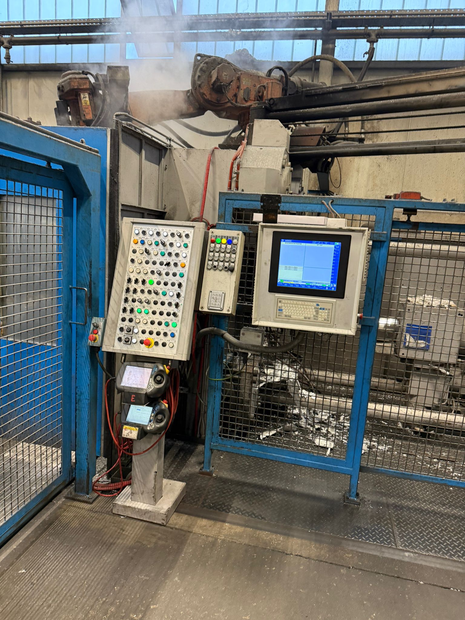Máquina de fundición a presión de cámara fría Italpresse IP 2500 SC KK1679, usada Máquina de fundición a presión de cámara fría Italpresse IP 2500 SC KK1679, usada