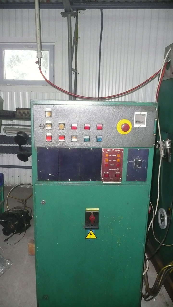 Bihler-RM-30-stamping-and-forming-machine-PR2477-p4 Máquina de estampación y conformación Bihler RM 35 PR2477, usada
