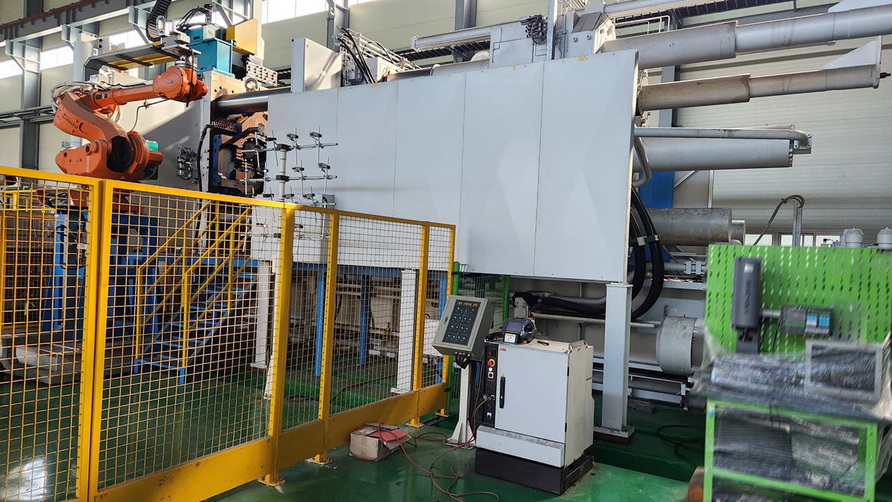 Frech GDK 4100-185 S célula de fundición a presión de cámara fría KK1649, usada