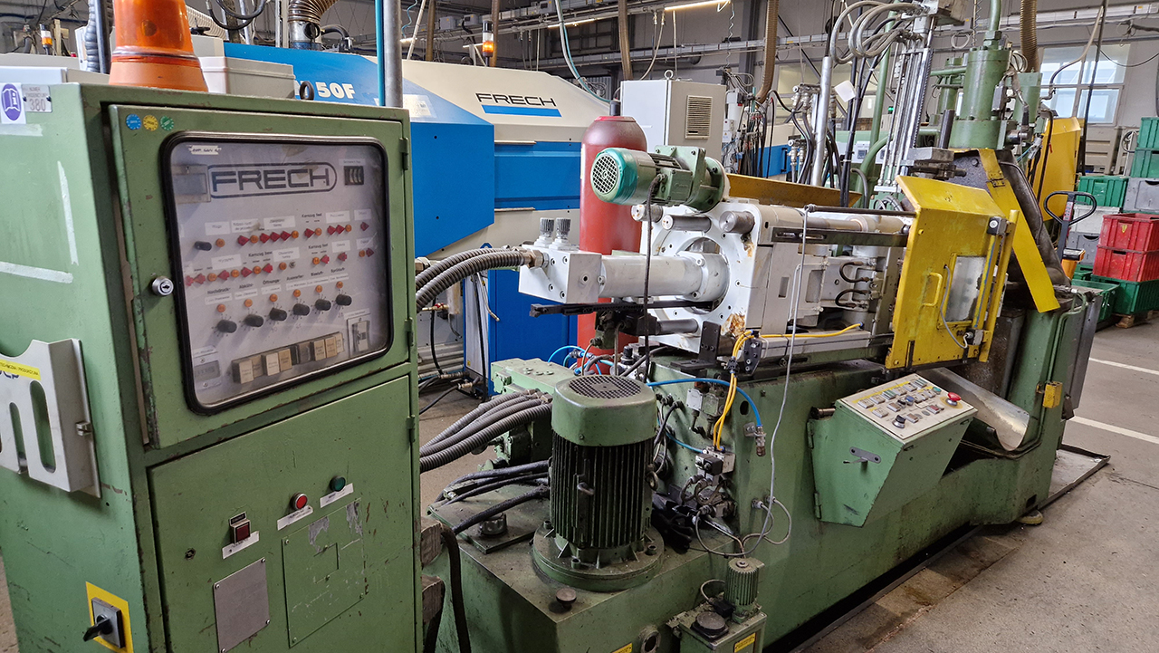 Máquina de fundición a presión de cámara caliente Frech DAW 40 WK1432, usada Máquina de fundición a presión de cámara caliente Frech DAW 40 WK1432, usada