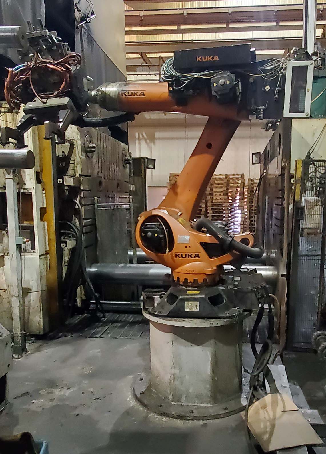 Máquina de fundición a presión de cámara fría Italpresse IP 3000 SC KK1687, usada Máquina de fundición a presión de cámara fría Italpresse IP 3000 SC KK1687, usada