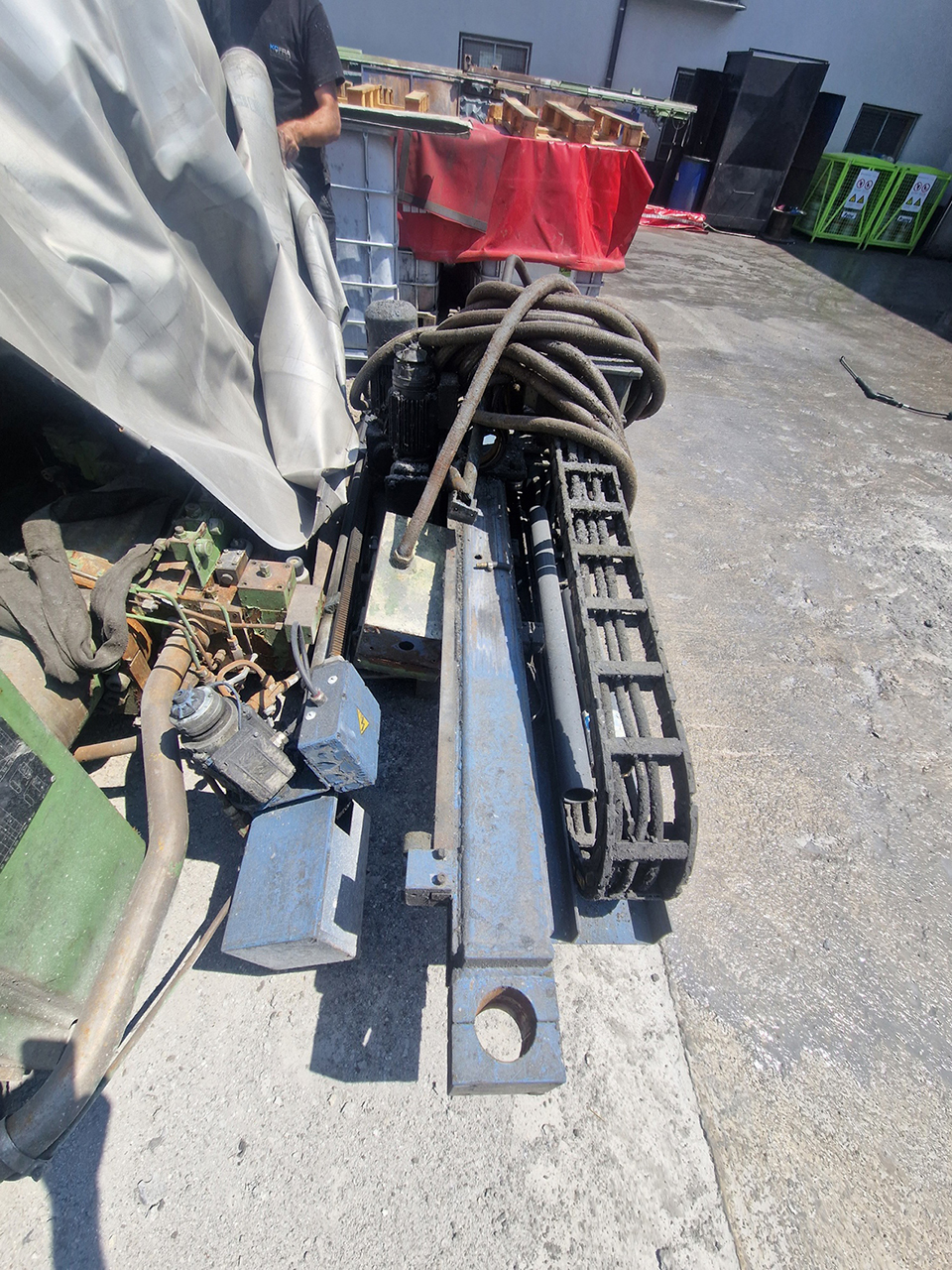 Cargador lineal de metales Tecnopresse CMT1 MD1615, nunca utilizado Cargador lineal de metales Tecnopresse CMT1 MD1615, nunca utilizado