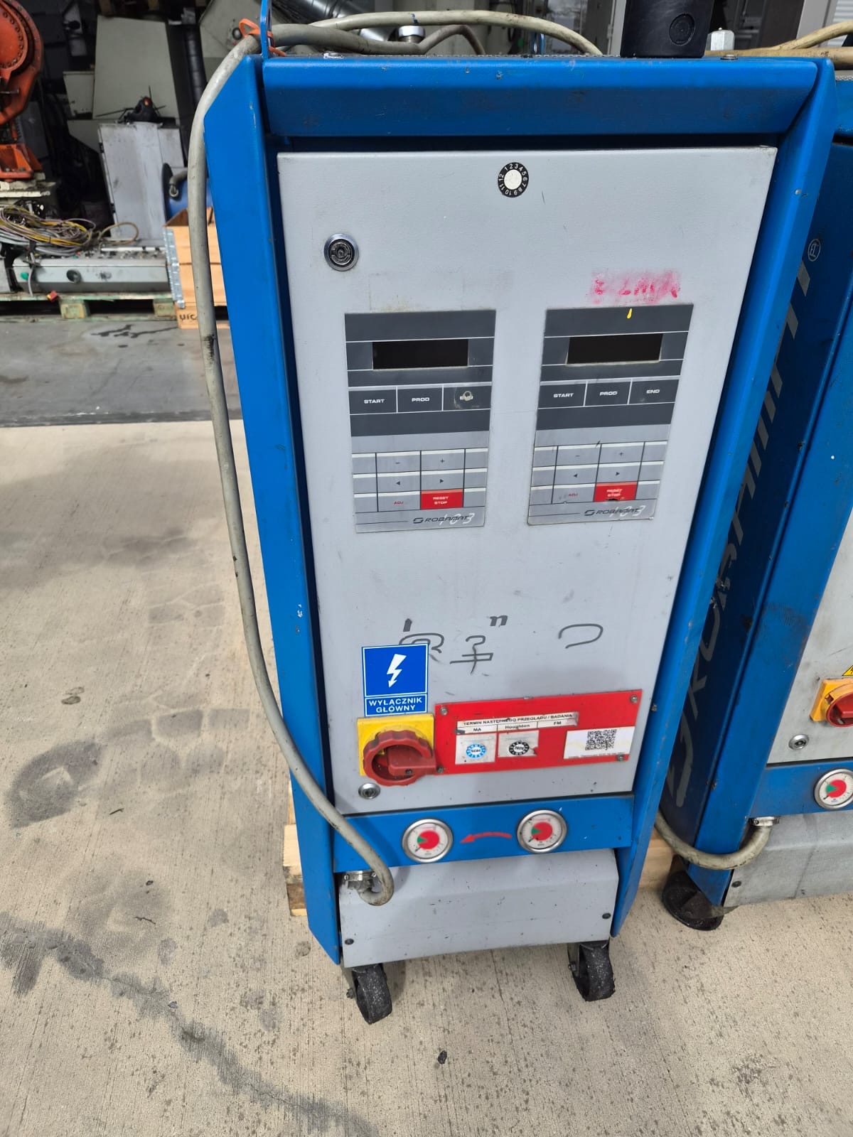 Robamat Thermocast 3212 unidad de control de la temperatura del aceite ZU2265, usado