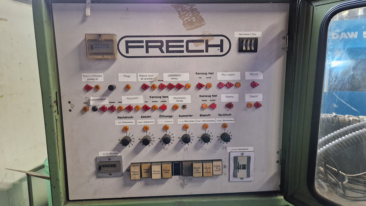 Máquina de fundición a presión de cámara caliente Frech DAW 40 WK1432, usada Máquina de fundición a presión de cámara caliente Frech DAW 40 WK1432, usada