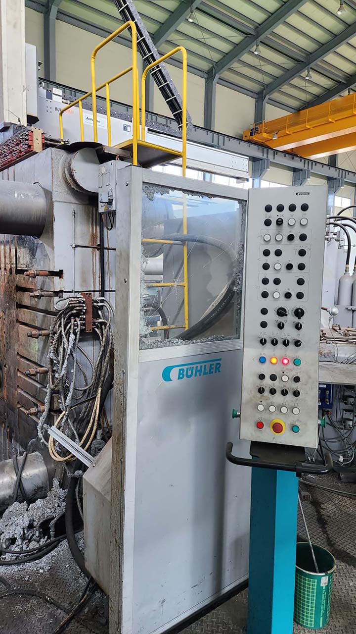 Bühler Evolution B 320 D célula de fundición a presión de cámara fría KK1641, usada Bühler Evolution B 320 D célula de fundición a presión de cámara fría KK1641, usada