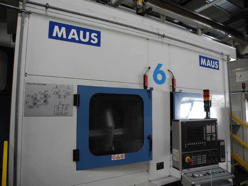 36bc08b5886761d247eb4609d4cecd16 Centro de taladrado y torneado Maus para ruedas de aluminio línea 6, usado