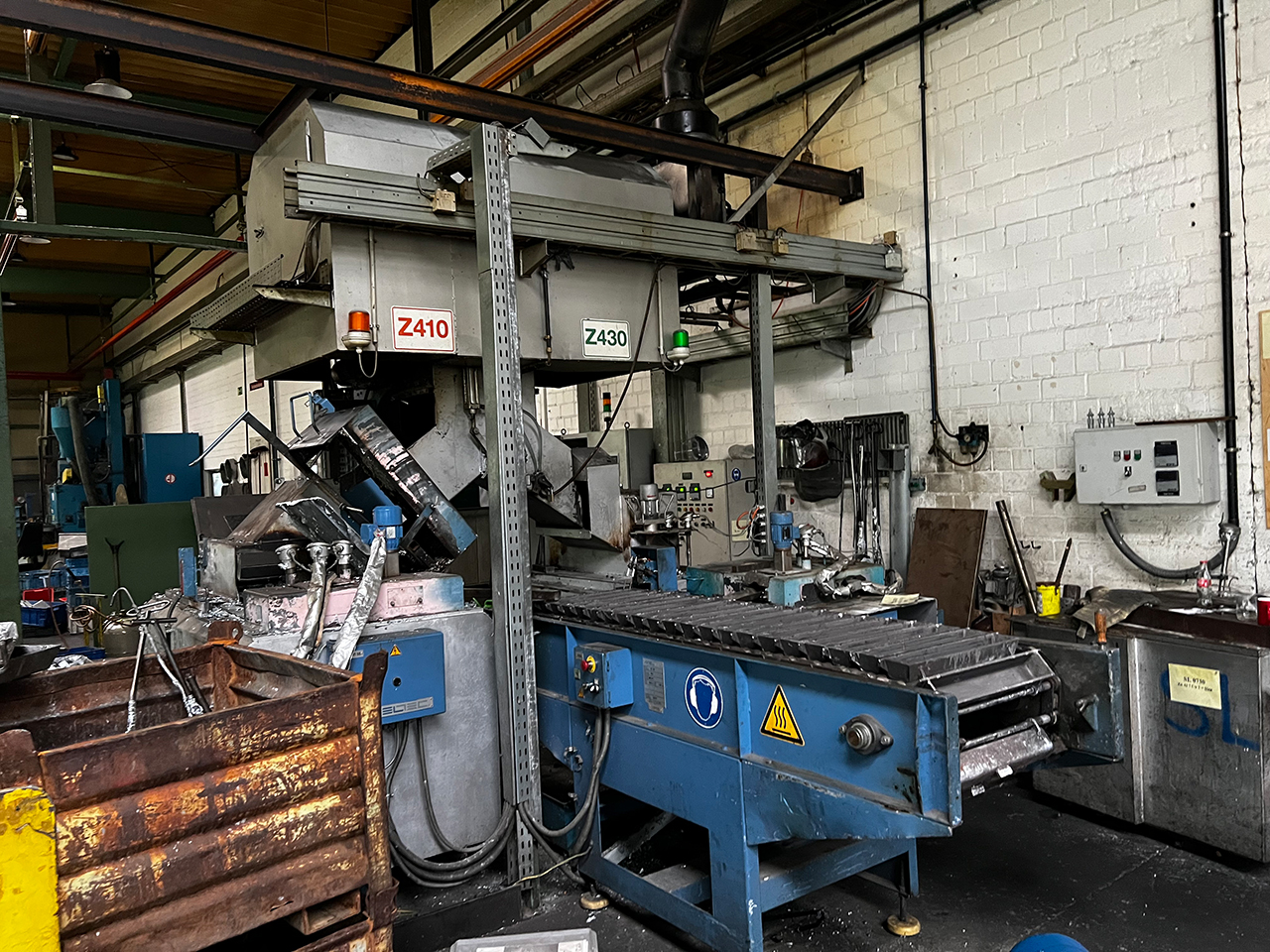 Meltec ZRF 700 E horno de refundición de zinc O1830, usado Meltec ZRF 700 E horno de refundición de zinc O1830, usado