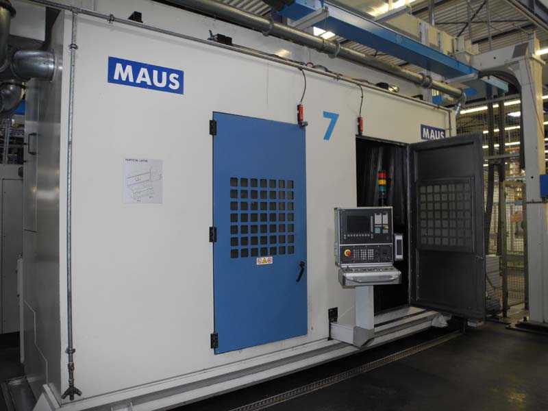 a7a74e5574a3687c4b457d175565102c Centro de taladrado y torneado Maus para ruedas de aluminio línea 7, usado