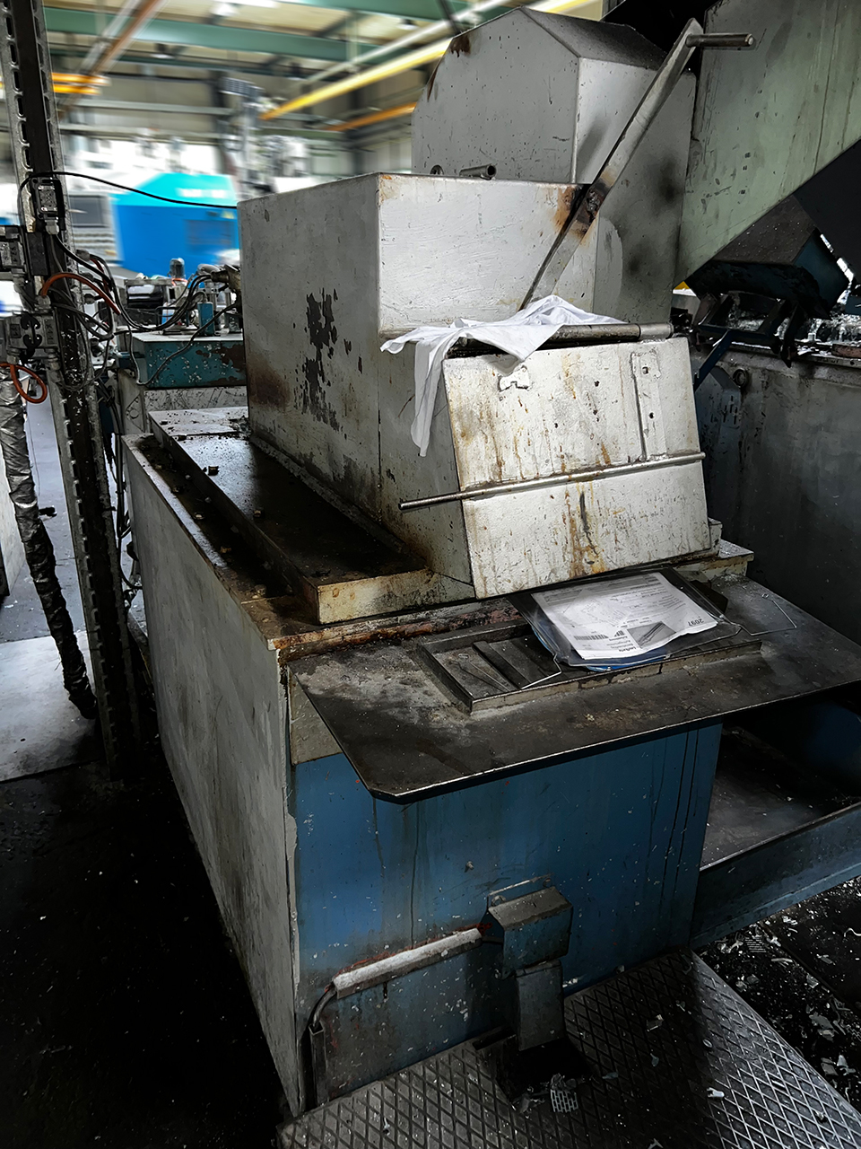 Meltec ZRF 700 E horno de refundición de zinc O1830, usado Meltec ZRF 700 E horno de refundición de zinc O1830, usado
