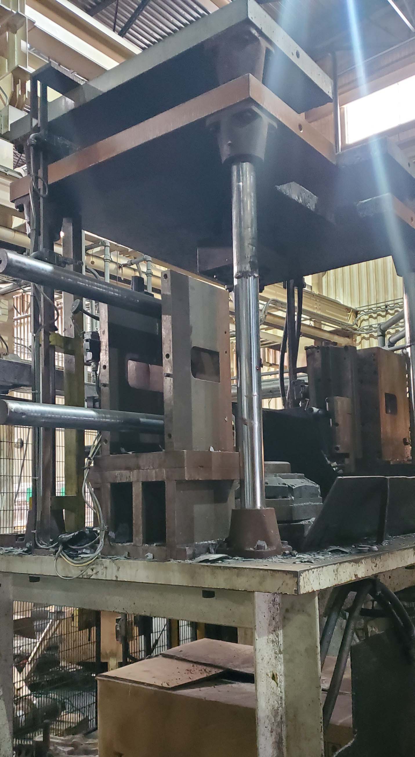 Máquina de fundición a presión de cámara fría Italpresse IP 3000 SC KK1687, usada Máquina de fundición a presión de cámara fría Italpresse IP 3000 SC KK1687, usada