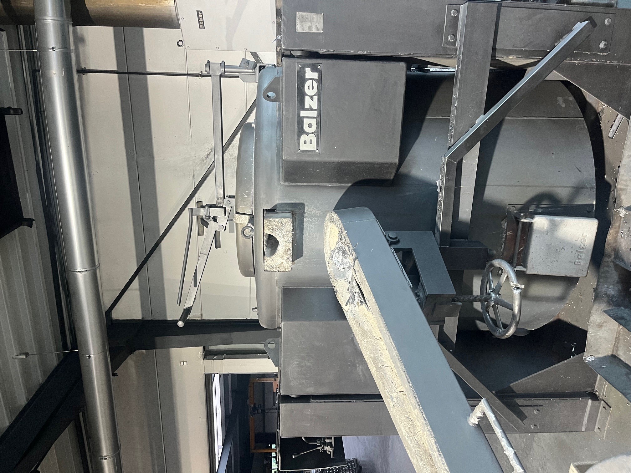 Horno de crisol basculante Hindelang KLVE 600 O1846, usado