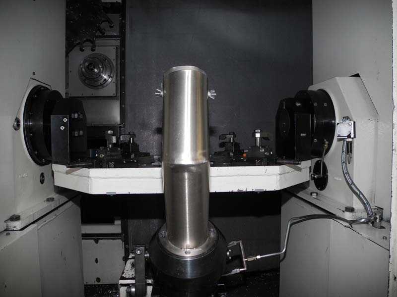 d4e9b23c4e1f420aaeefcf35ea41fdb5 Centro de taladrado y torneado Maus para ruedas de aluminio línea 7, usado