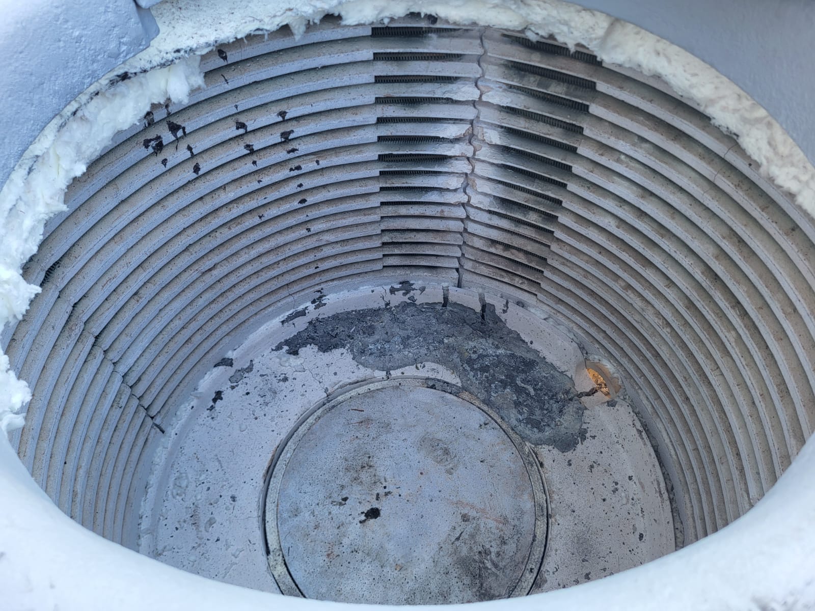 Horno de mantenimiento LAC PTE 500/09 O1837, usado Horno de mantenimiento LAC PTE 500/09 O1837, usado