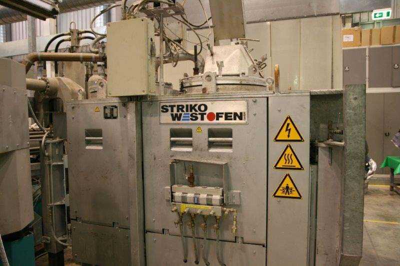 StrikoWestofen CMHC N 2 X300 Horno dosificador de magnesio O1738, usado