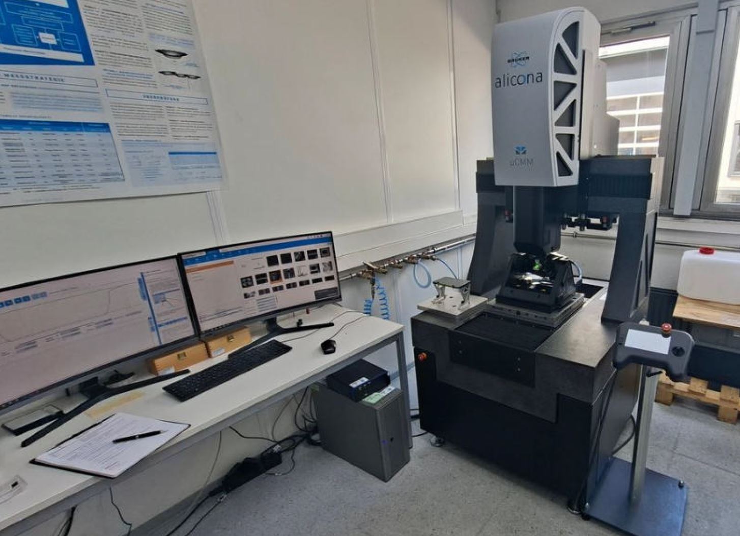 Bruker Alicona μCMM – Máquina óptica de medición de microcoordenadas en 3D ZU2304, de segunda mano