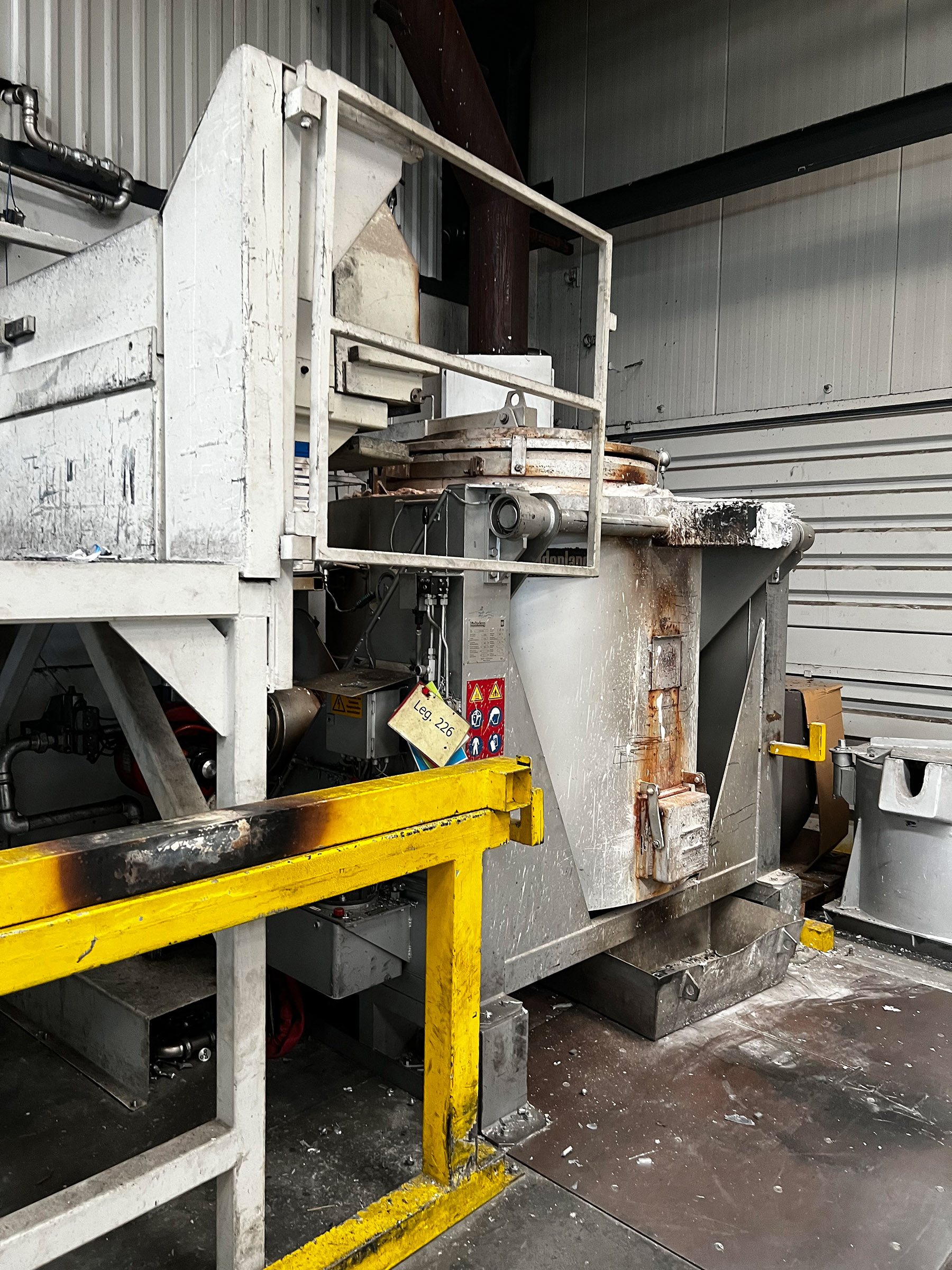 Horno de crisol basculante Hindelang KLVE 600 O1846, usado