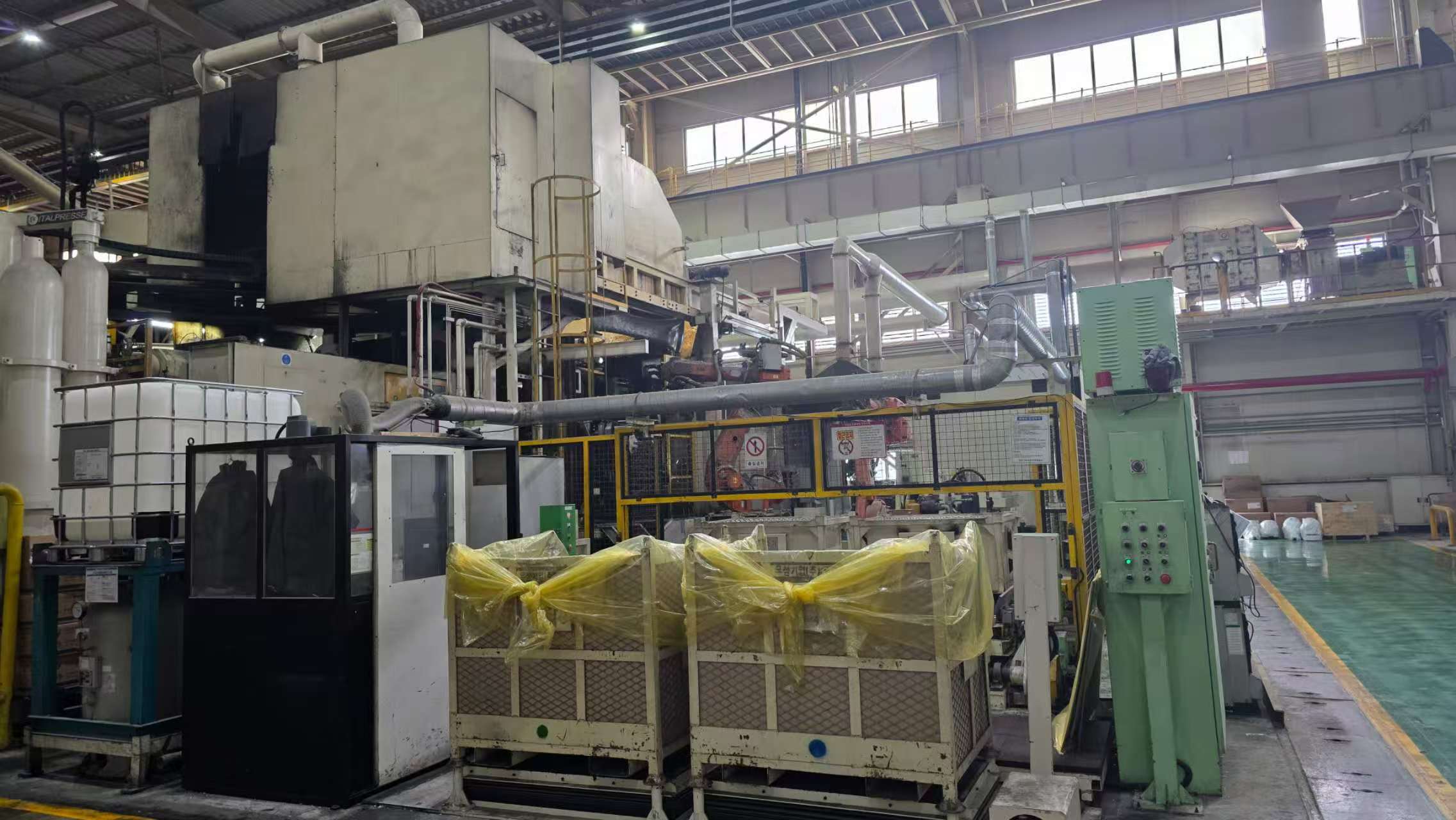 Máquina de fundición a presión de cámara fría Italpresse IP 2500 SC KK1679, usada Máquina de fundición a presión de cámara fría Italpresse IP 2500 SC KK1679, usada